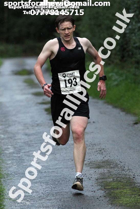 Morpeth 10k Road Race (North Eastern Champs. 10k). Photo: David T. Hewitson/Sports for All Pics